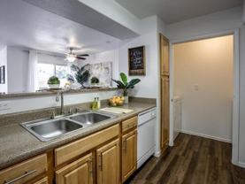 1349 W Horizon Ridge Pkwy - Photo 1 of 1