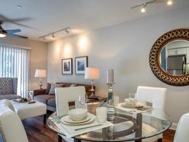 10407 Magnolia Blvd - Photo 1 of 1