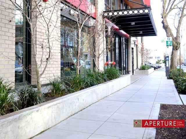 206 5th Ave N - Photo 4 of 50