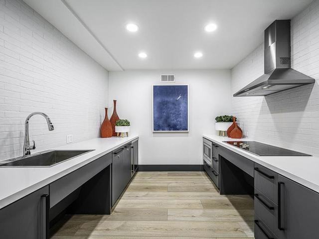 13843 Tustin East Dr - Photo 3 of 43