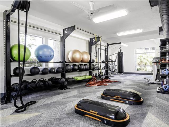 13843 Tustin East Dr - Photo 3 of 43