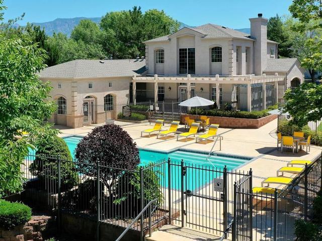 9500 Osuna Rd Ne - Photo 6 of 30