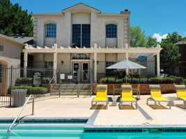 featured image of 9500 Osuna Rd Ne