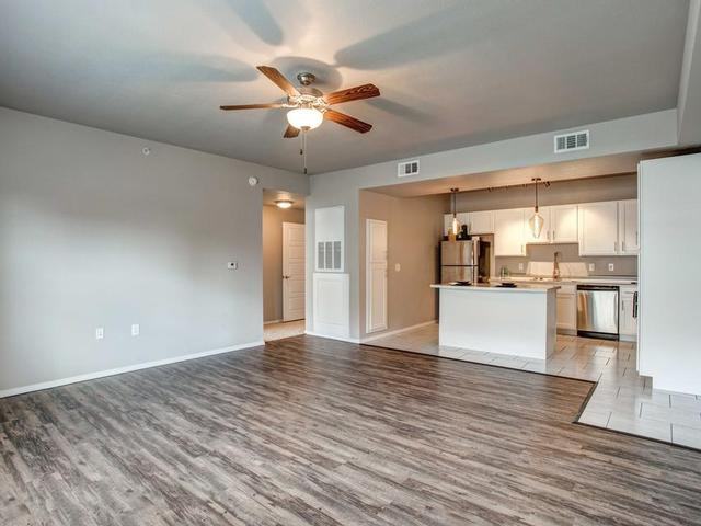 15400 Crown At Lone Oak Rd