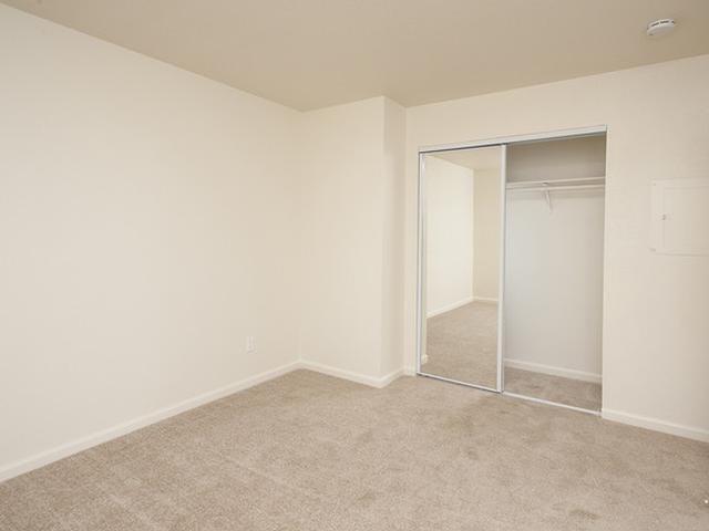 2450 Peach Tree Dr - Photo 7 of 49