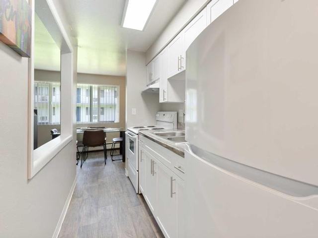 10785 E Exposition Ave - Photo 6 of 23