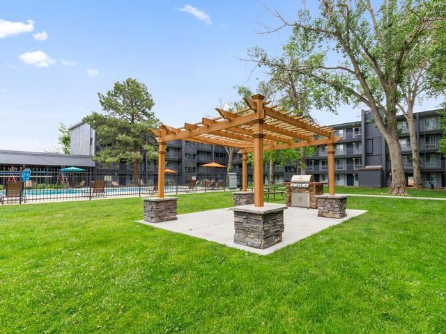 7100 E Evans Ave - Photo 2 of 35