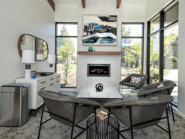 574 Button Ave - Photo 7 of 37