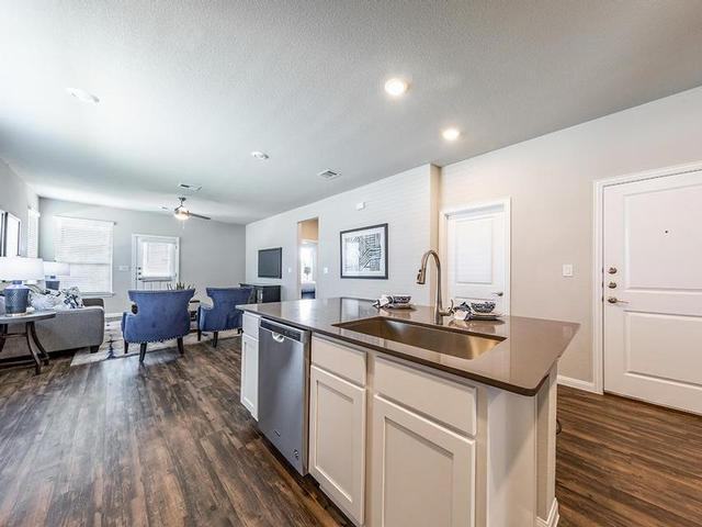 115 Stone Mountain Rd - Photo 3 of 43