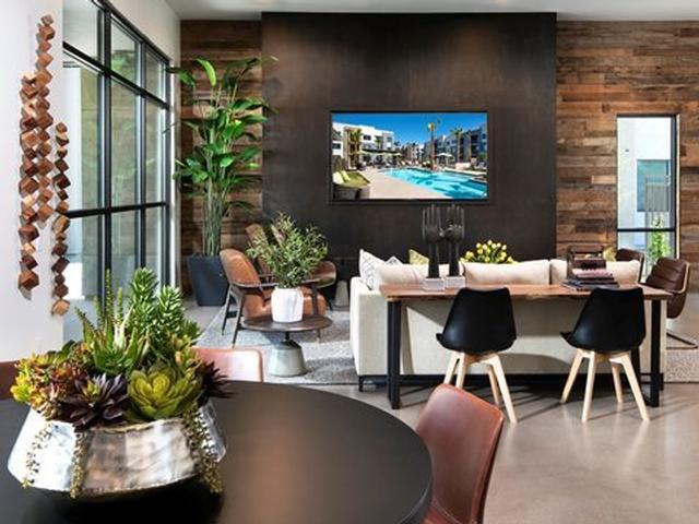 3400 E Southern Ave - Photo 3 of 29