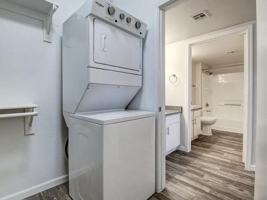 featured image of 520 N Mesa Dr