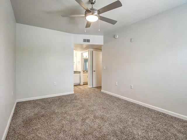 520 N Mesa Dr - Photo 2 of 32