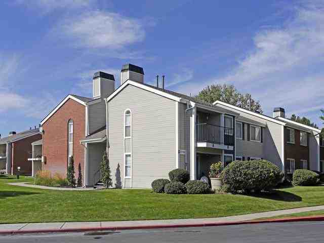 4770 S Simmental Dr - Photo 4 of 50