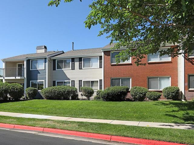 4770 S Simmental Dr - Photo 7 of 50