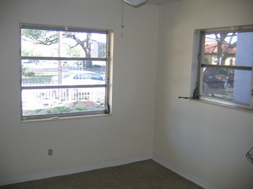 450 15th Ave N #1 - Photo 3 of 7