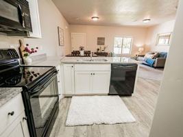 featured image of 811 W 1340 N