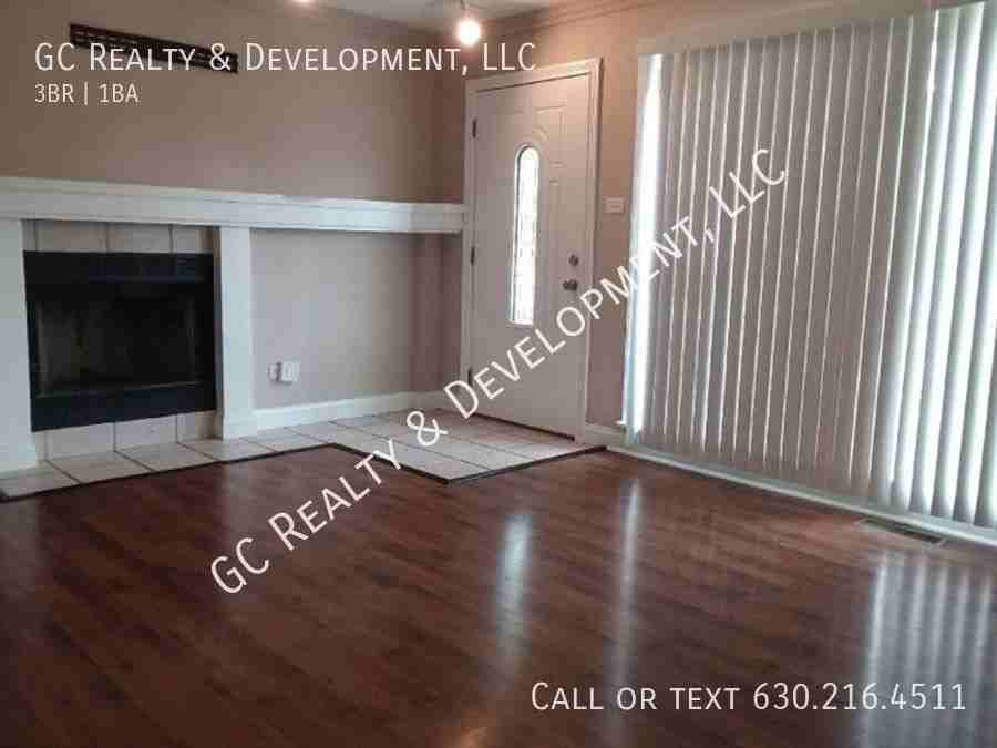 336 Waldmann Dr - Photo 2 of 15