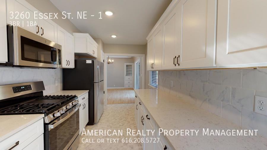 3260 Essex St Ne #1 - Photo 5 of 19