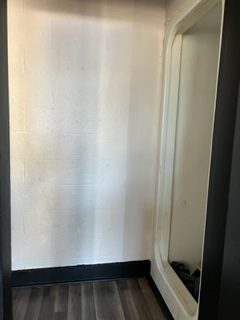 227 5th Ave N #D - Photo 3 of 5