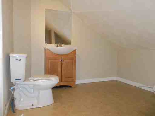 104 Potters Ave - Photo 2 of 7