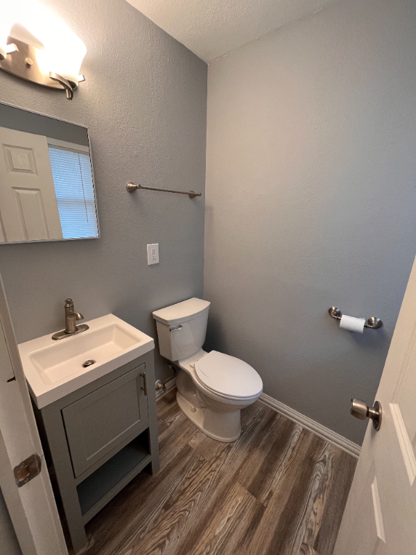 3746 N 6th St - Photo 2 of 6