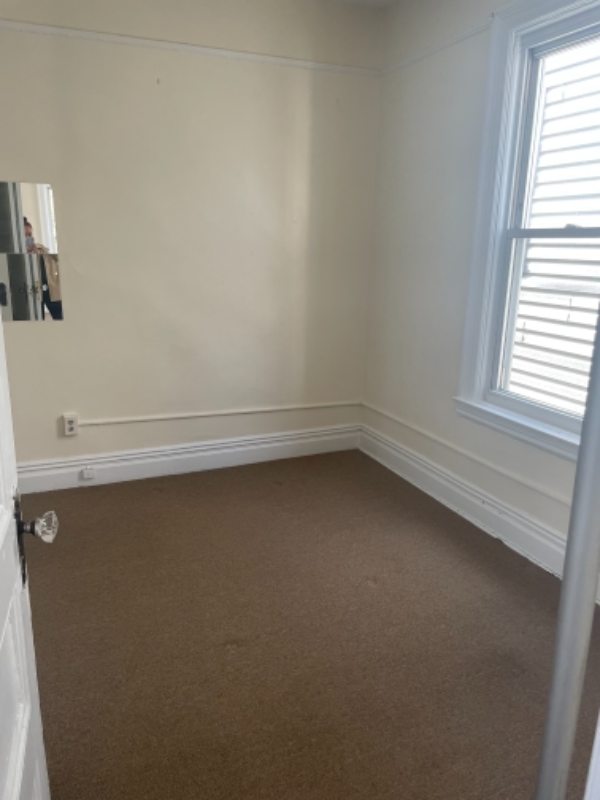 2251 Chatterton Ave - Photo 2 of 13