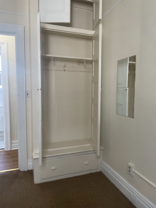 2251 Chatterton Ave - Photo 3 of 13