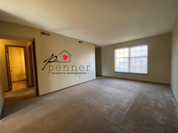 3264 Nw Mill Dr - Photo 2 of 8