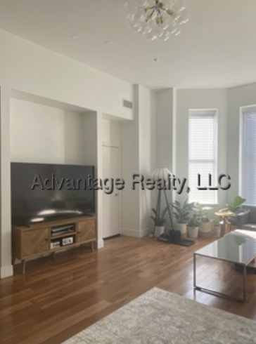 34 Fairfield St #2 - Photo 2 of 30
