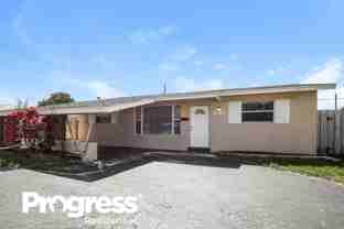 6780 Pershing St - Photo 1 of 1