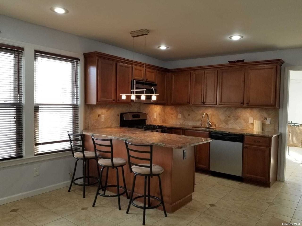52 Marlboro Rd #1 - Photo 3 of 14