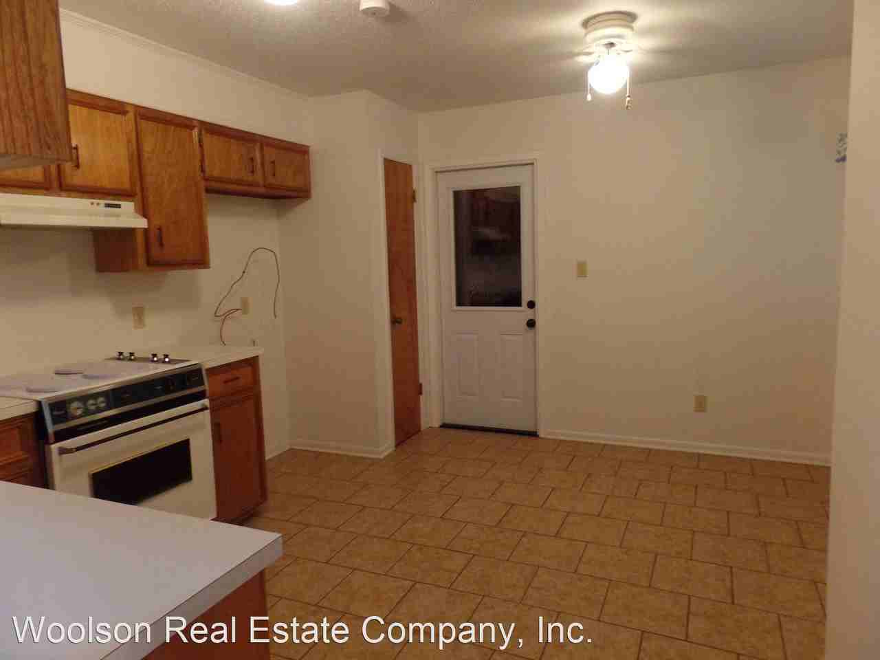 117 Cabana Dr - Photo 3 of 7