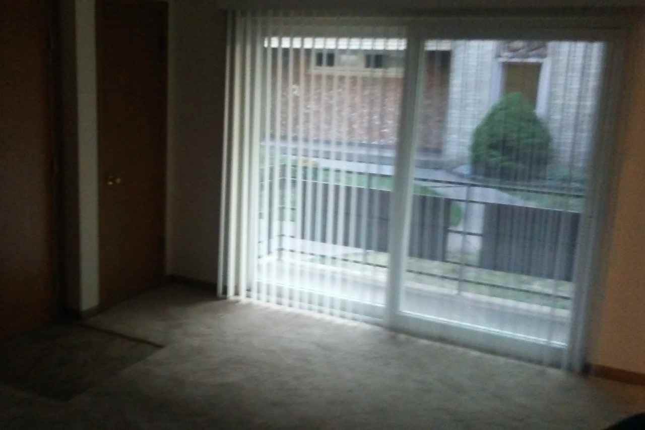 8526 W Gregory St, Chicago, IL 60656 1 Bedroom Apartment for Rent