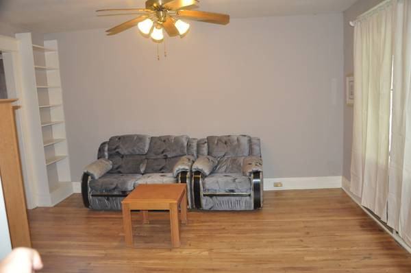 96 Montrose Avenue - Photo 2 of 9