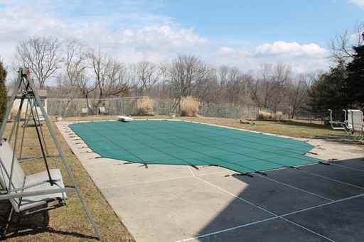 455 Kleman Rd - Photo 3 of 11