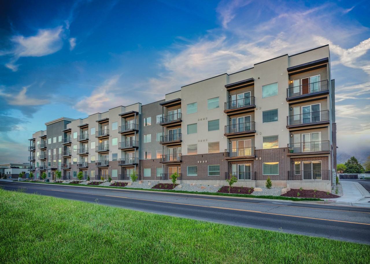 7th West at Midtown Apartments 1814 Layton Hills Pkwy, Layton, UT