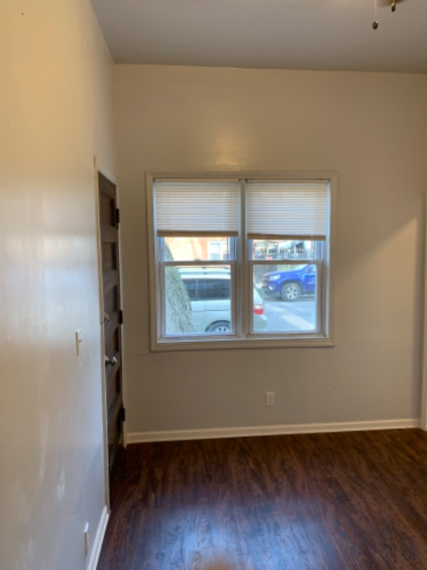 2752 S Kedvale Ave #1F - Photo 3 of 20