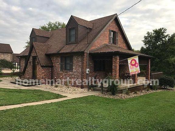337 Concord Ln - Photo 2 of 15