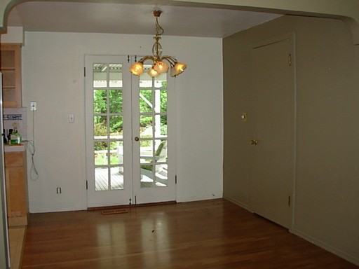 788 Berwick Ct - Photo 3 of 14