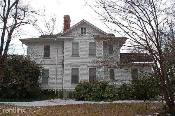 207 N Isundega St - Photo 3 of 26