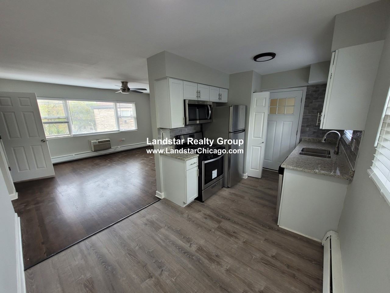 1323 West Sherwin Avenue #2A - Photo 4 of 10