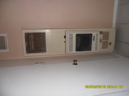 1917 7th St - Photo 2 of 6