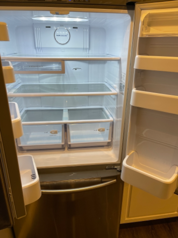 400 West 6th Street #B - Photo 5 of 27