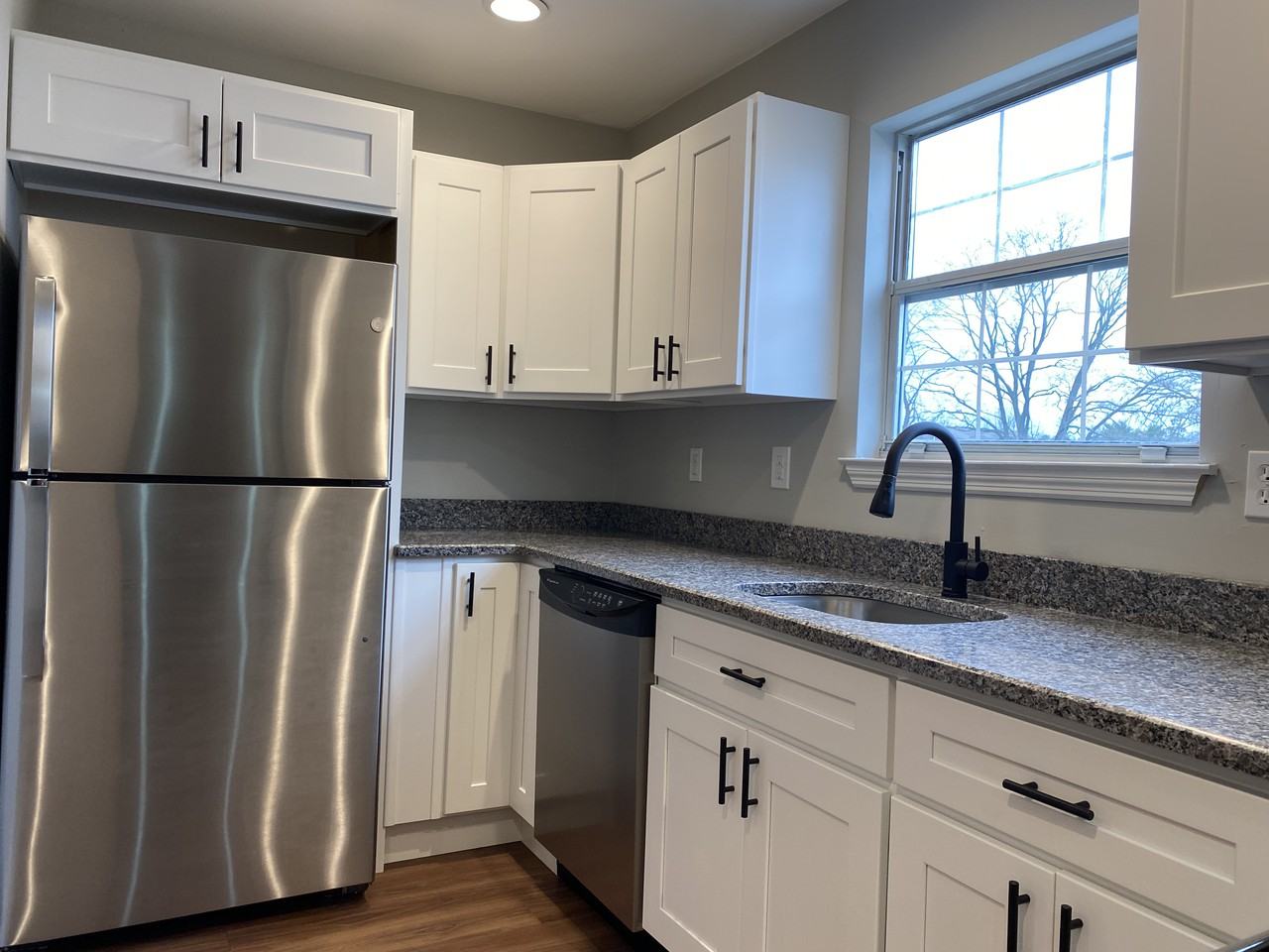 616 Woodchip Rd #616 - Photo 2 of 8