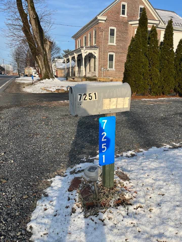 7251 Decatur St - Photo 3 of 16