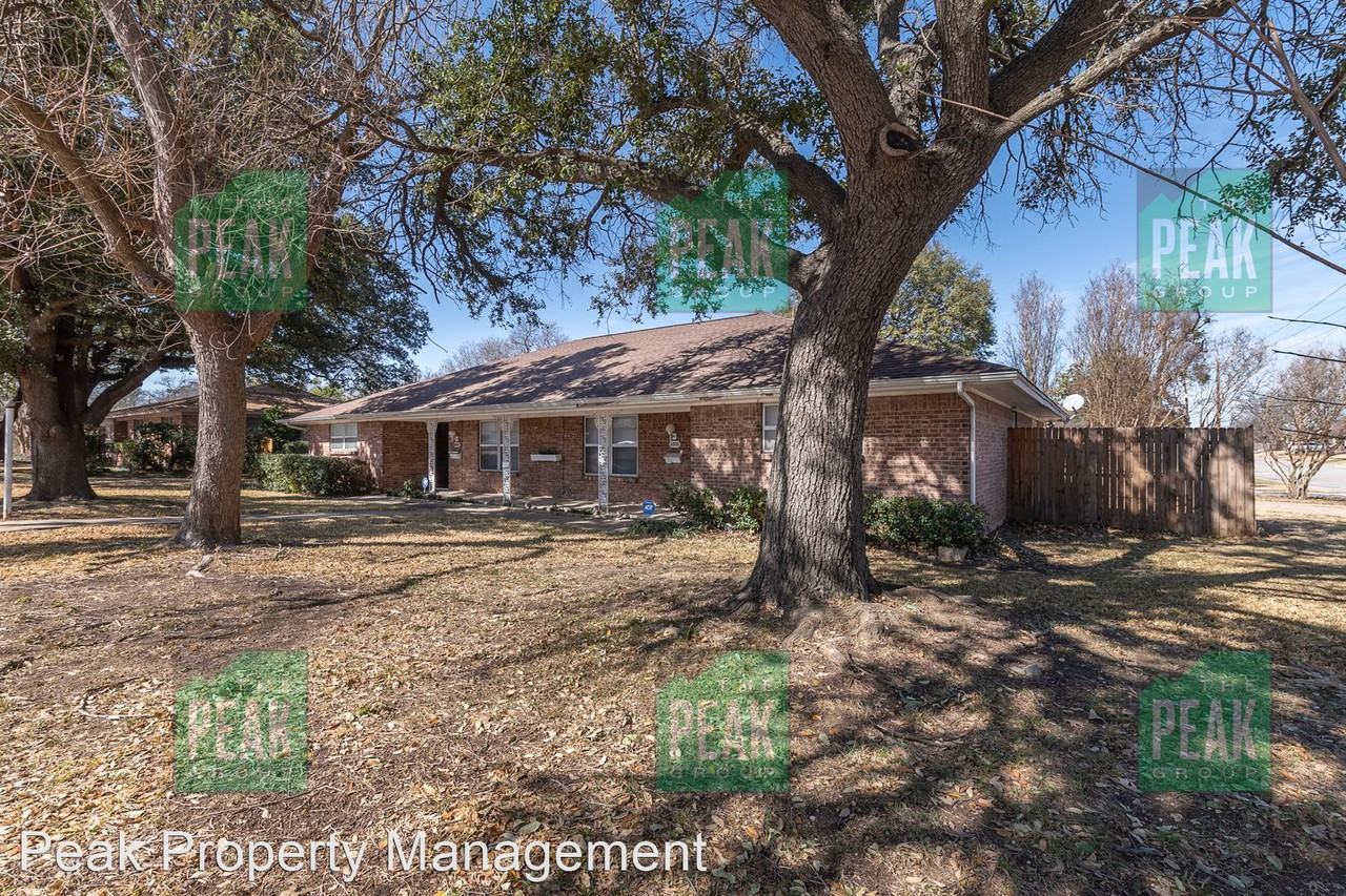 6500 Locke Ave - Photo 2 of 25