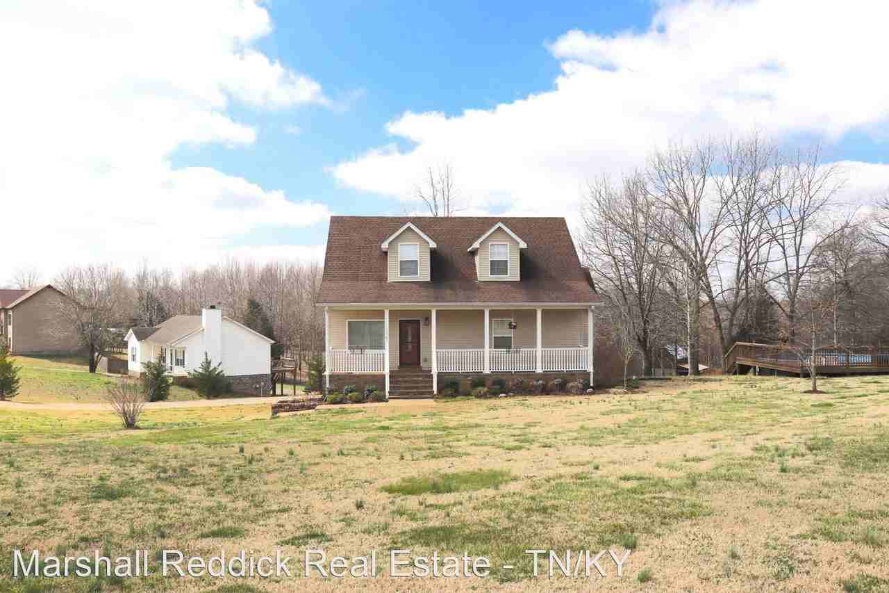 1161 Bateman Ct - Photo 2 of 34