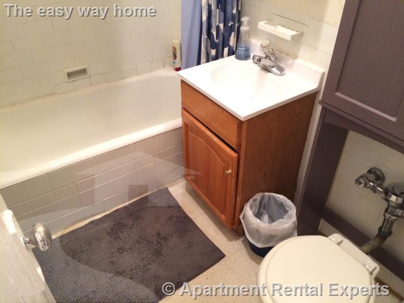 1610 Massachusetts Ave #1 - Photo 6 of 12