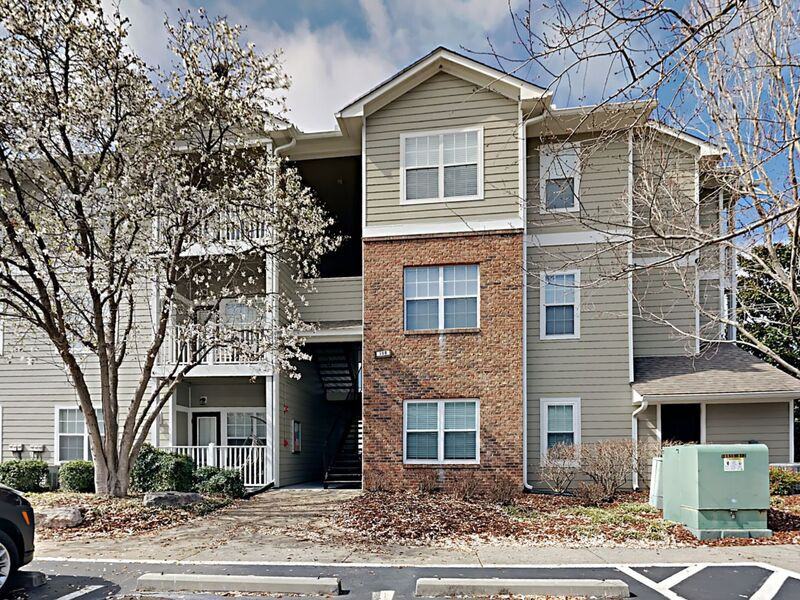2025 Woodmont Blvd #116