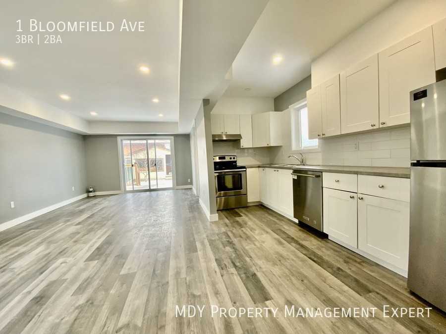 1 Bloomfield Avenue, St. Catharines, ON L2P 1W8, CA 2 unit Rentals Zumper